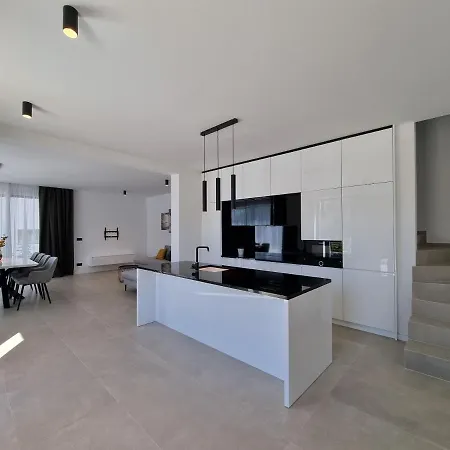 Feriehus Villa Izabela *